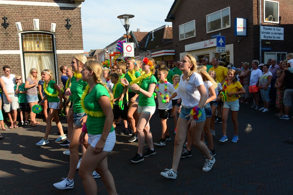 ../Images/Zomercarnaval Noordwijkerhout 2016 227.jpg